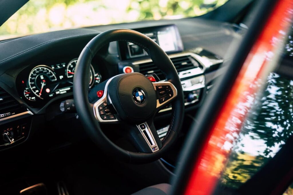 BMW X4 - wyciszanie samochodu Wrocław