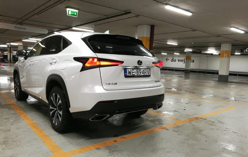 Lexus NX - wyciszanie samochodu Wrocław